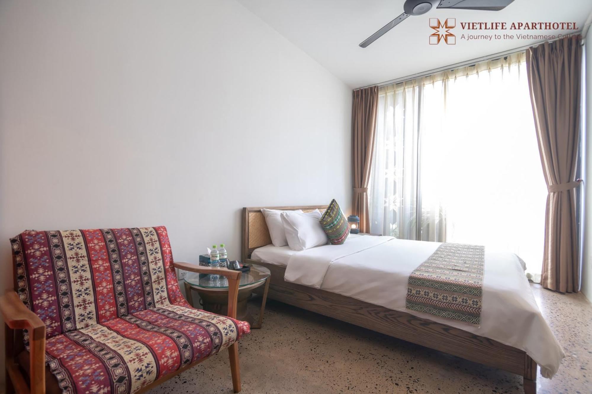 Viet Life & - Free Conference & Cinema Hotel 3*